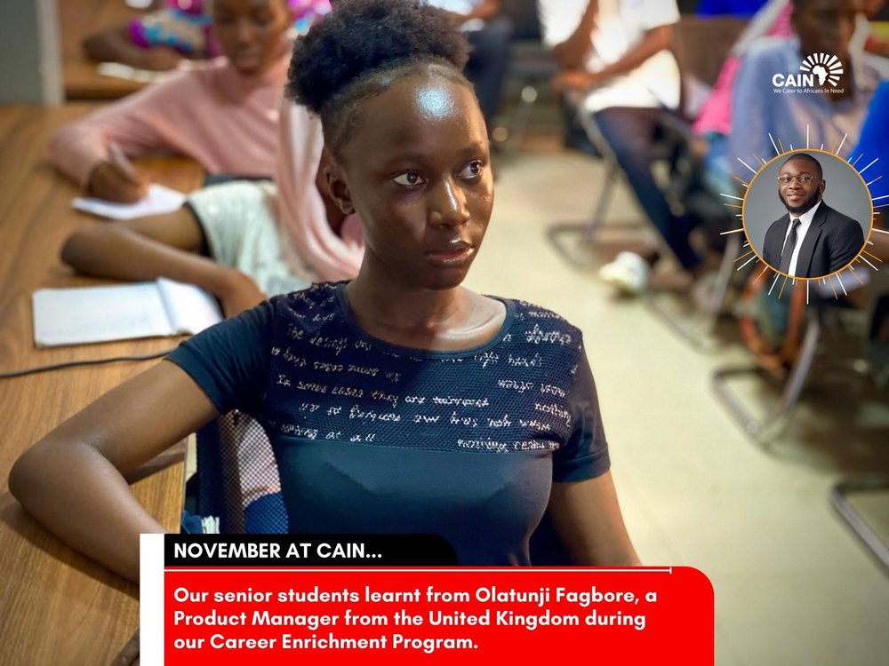 Olatunji Fagbore's session with senior students at CAIN's Career Enrichment Program